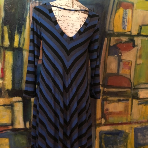 Ella Moss asymmetrical V tunic -long sz medium - Picture 7 of 8